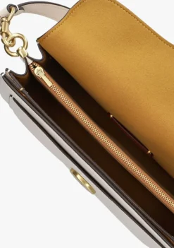 COACH schoudertas tabby 26><noscript><img width=