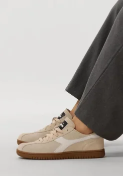 DIADORA lage sneakers tokyo><noscript><img width=