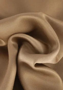 MY ESSENTIAL WARDROBE top estellemw strap top><noscript><img width=