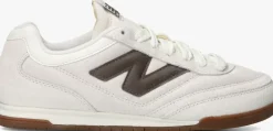beige new balance lage sneakers rc42