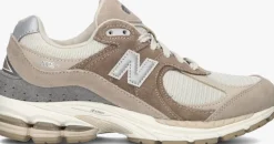 NEW BALANCE lage sneakers m2002 d>DAMES Sneakers