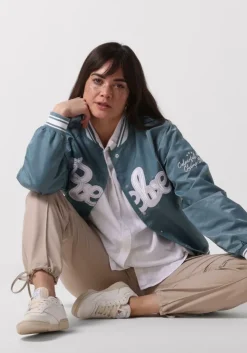 beige reebok lage sneakers club c 85 woman