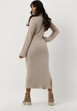 beige simple maxi jurk fidele knit-vis-22-3