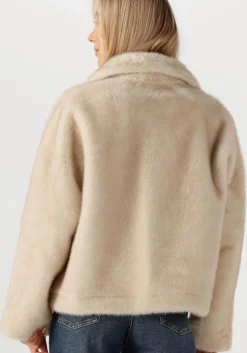 beige studio ar faux fur jas faje