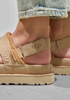 beige ugg platte sandalen w goldenstar regenerate