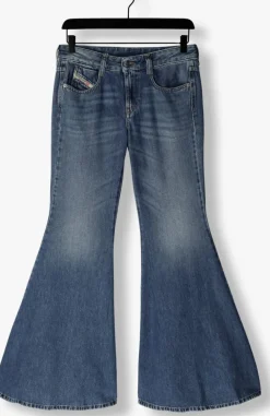 DIESEL e flared jeans 1970 d-bleess><noscript><img width=