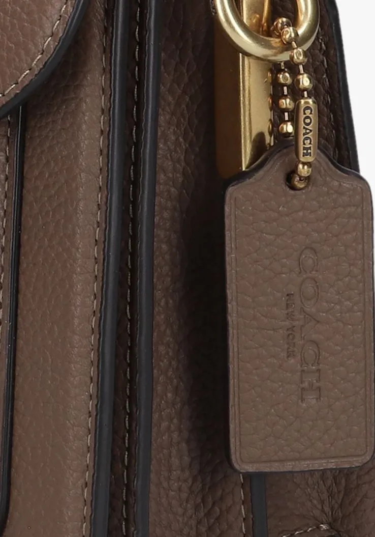 bruine coach schoudertas tabby 26