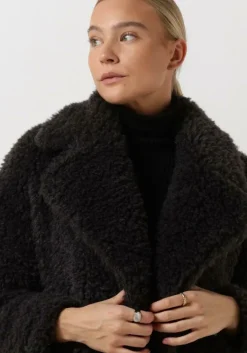 IBANA e teddy jas chantel><noscript><img width=