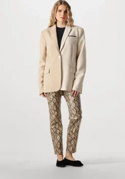 JOSH V e blazer suus><noscript><img width=