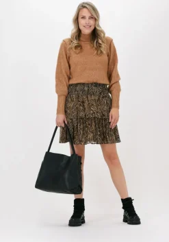 LEVETE ROOM e trui cille 20><noscript><img width=