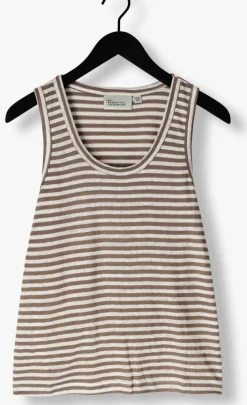 MY ESSENTIAL WARDROBE e top lisamw striped top><noscript><img width=
