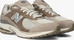 NEW BALANCE e lage sneakers m2002r m><noscript><img width=