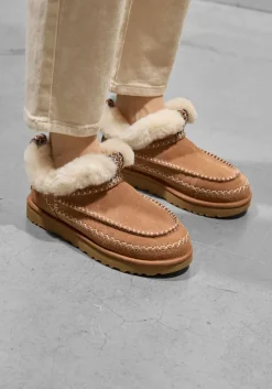 bruine ugg vachtlaarzen classic ultra mini alpine