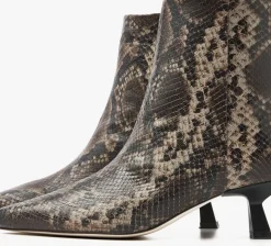 VIA VAI e enkellaarsjes suzy franky><noscript><img width=