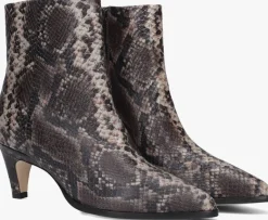 VIA VAI e enkellaarsjes lina jackson><noscript><img width=