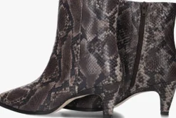 VIA VAI e enkellaarsjes lina jackson><noscript><img width=