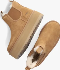 UGG chelsea boots w neumel platform chelsea><noscript><img width=