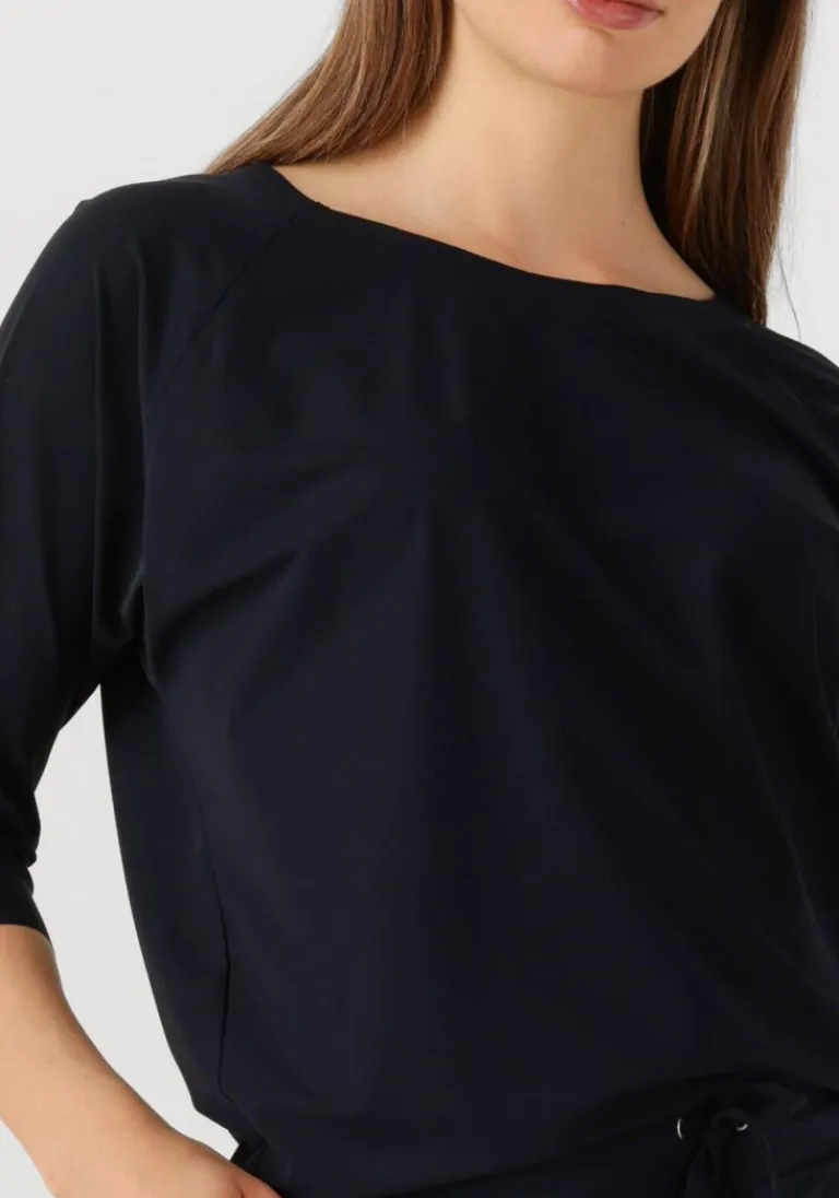 JAPAN TKY e t-shirt nariko>DAMES Tops & T-Shirts