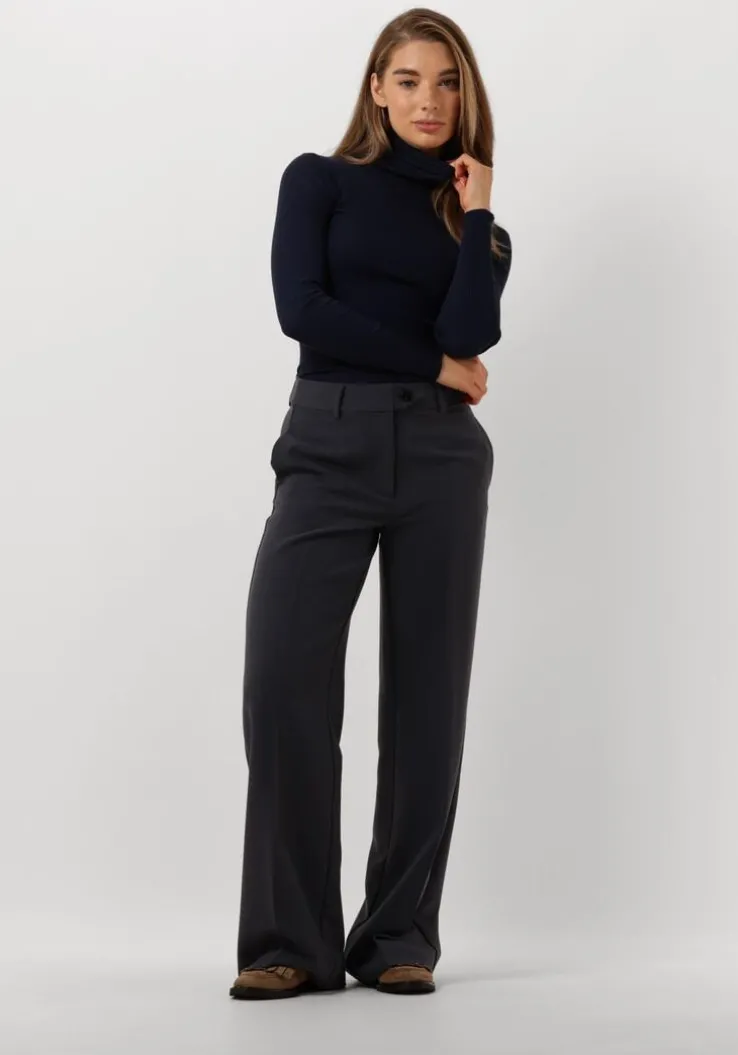 donkerblauwe rosemunde coltrui silk t-shirt w/ roller neck