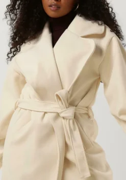 FREEBIRD mantel lexie coat><noscript><img width=