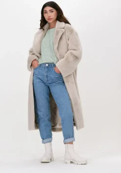 ecru stand studio faux fur jas maria coat soft