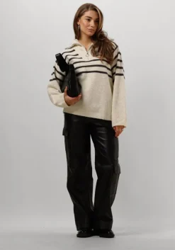 MOVES trui mostriba><noscript><img width=