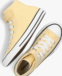 gele converse hoge sneakers chuck taylor all star girl