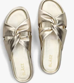 BLASZ en slippers lpmag-14><noscript><img width=