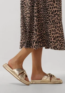 BLASZ en slippers lpmag-14><noscript><img width=