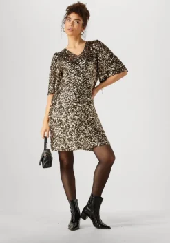 MOVES en mini jurk manalina><noscript><img width=