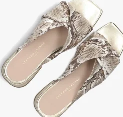 STEFANO LAURAN en slippers siena><noscript><img width=