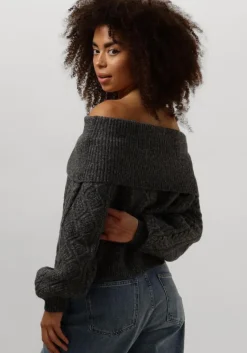 GESTUZ grijze trui adiegz off shoulder><noscript><img width=