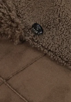 BEAUMONT e teddy jas jan><noscript><img width=