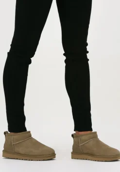UGG e vachtlaarzen w classic ultra mini><noscript><img width=