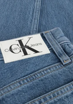 lichtblauwe calvin klein mom jeans mom jean
