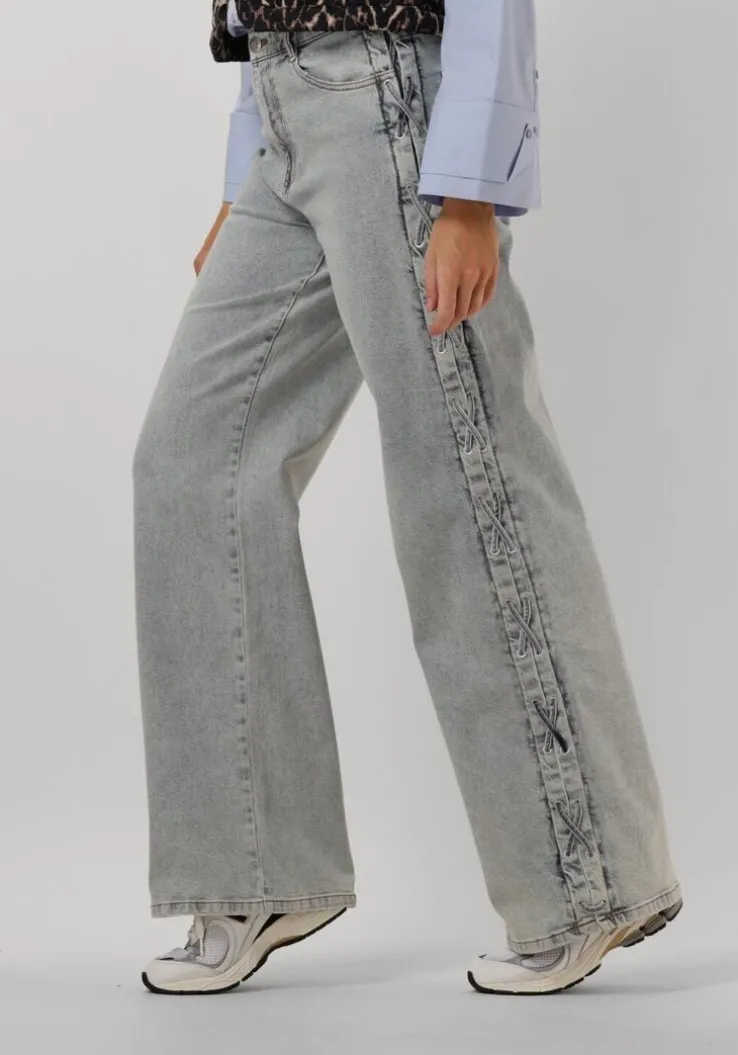 lichtblauwe catwalk junkie wide jeans loose fit jeans with lace detail