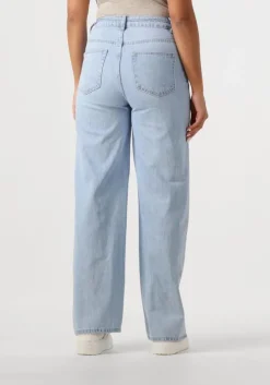 lichtblauwe moves straight leg jeans adanna jeans 4283