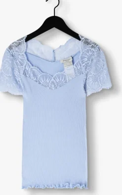 lichtblauwe rosemunde top beatha capsleeve