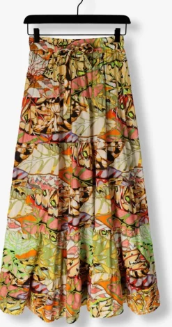 AMAYA AMSTERDAM maxirok jennifer><noscript><img width=