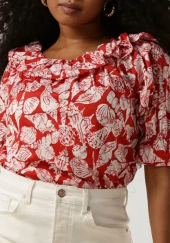 SCOTCH & SODA rode top off shoulder top with rufflesda><noscript><img width=