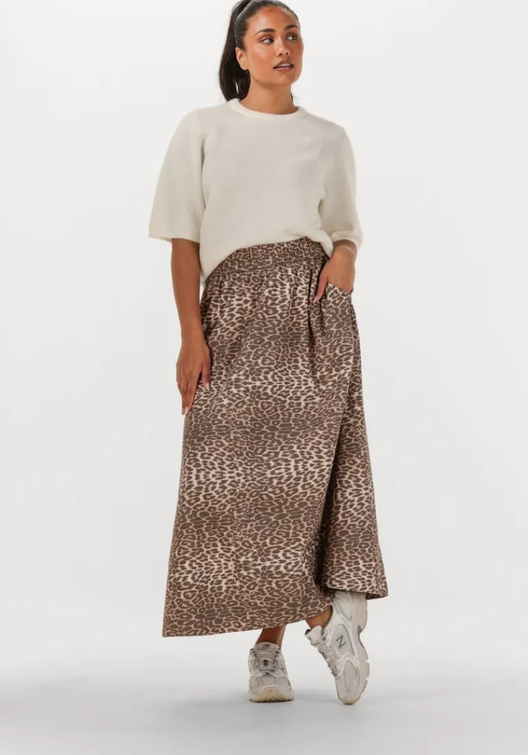 GESTUZ te trui alphagz ss tee>DAMES Truien & Vesten