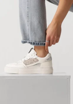 witte maruti lage sneakers tavi