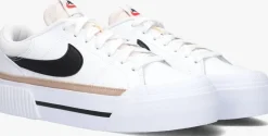 witte nike lage sneakers wmns court legacy lift