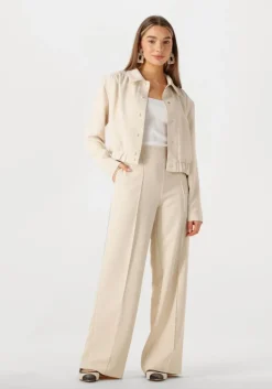 witte omoda atelier top om-bola x bo