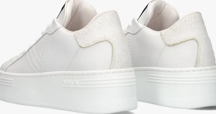 witte via vai lage sneakers isa layne