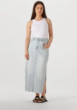 witte withblack top wbldordi tank