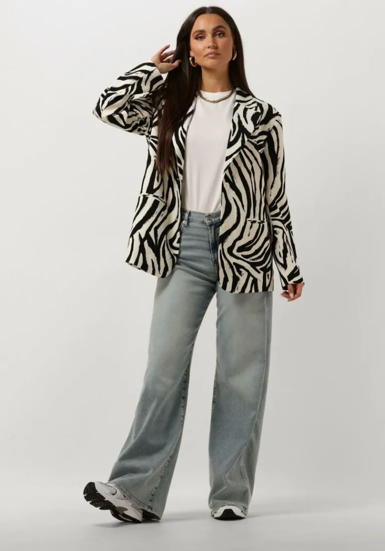 Y.A.S. te t-shirt yaslex ss top w. emb sleeves s.>DAMES Tops & T-Shirts