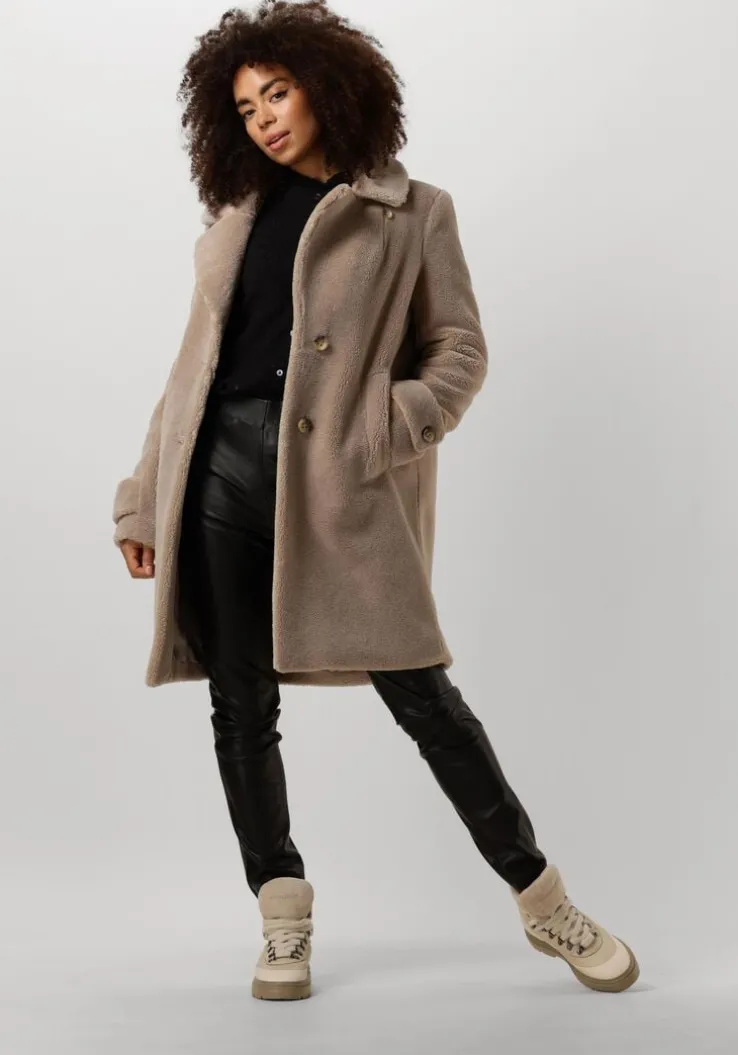 zand beaumont mantel geneva