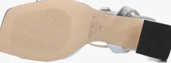 zilveren notre-v sandalen met hak 22304