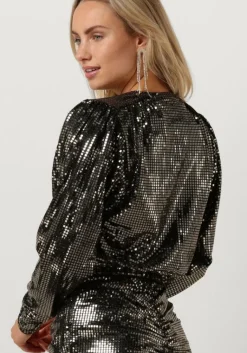 REFINED DEPARTMENT en top rodi><noscript><img width=